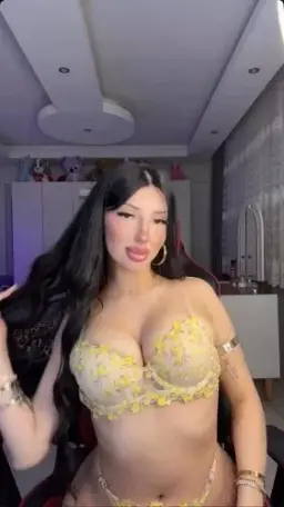 Hazal — Bayraklı Vip Escort escort ilanı